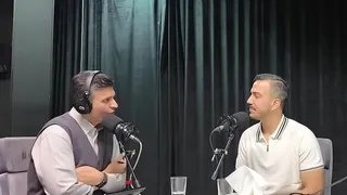 روز پانزدهم ایران: حقوق و مزایا چقدر است و آیا از مهاجرت راضی هستی؟
