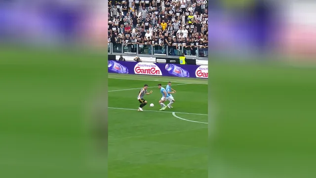 PERFECT strike by DUSAN VLAHOVIC 🔥 juventus football shorts