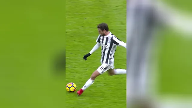 HIGUAIIIIIIIIIIIIINNNNN 🔥 juventus football shorts